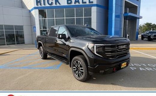 2026 GMC Sierra SLT
