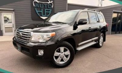 2015 Toyota Land Cruiser VX R