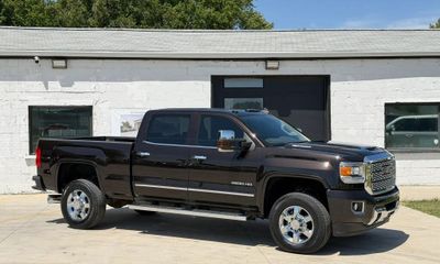 2019 GMC Sierra HD SLT