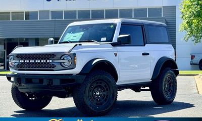 2026 Ford Bronco Badlands