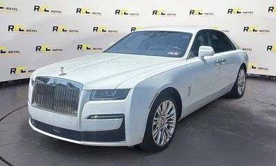 2021 Rolls-Royce Ghost Base