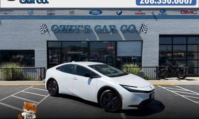 2024 Toyota Prius XLE