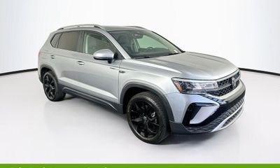 2024 Volkswagen Taos SE