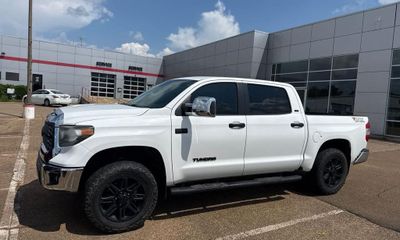 2019 Toyota Tundra SR5 Grade