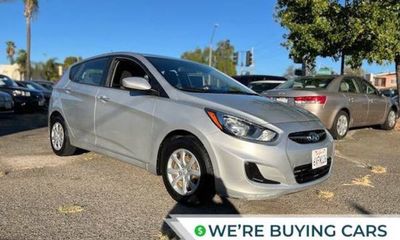 2012 Hyundai Accent GL Middle LOW