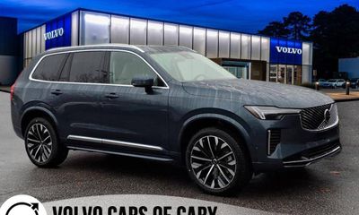 2026 Volvo XC90 Ultra Bright