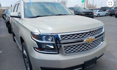 2016 Chevrolet Suburban LT