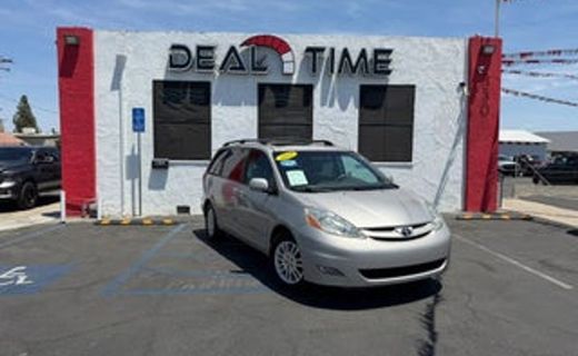 2010 Toyota Sienna XLE
