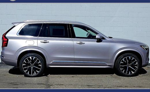 2026 Volvo XC90 Plus Bright