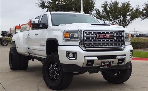 2018 GMC Sierra Denali