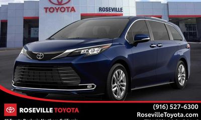2026 Toyota Sienna Limited