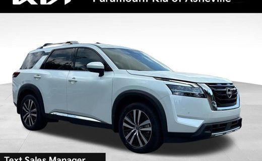 2024 Nissan Pathfinder Platinum