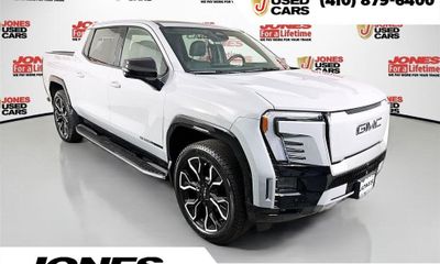 2024 GMC Sierra Denali