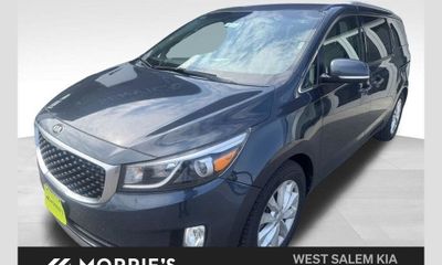 2016 Kia Sedona EX Middle Level