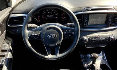 2018 Kia Sorento EX
