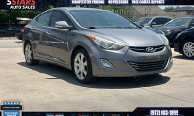 2012 Hyundai Elantra GLS Middle Grade