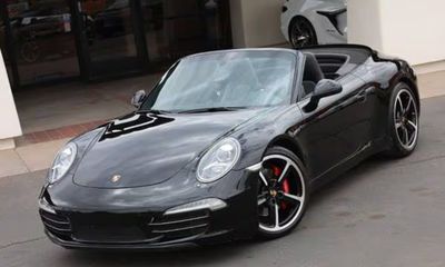 2015 Porsche 911