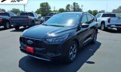 2023 Ford Escape ST Line