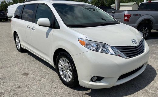 2015 Toyota Sienna XLE