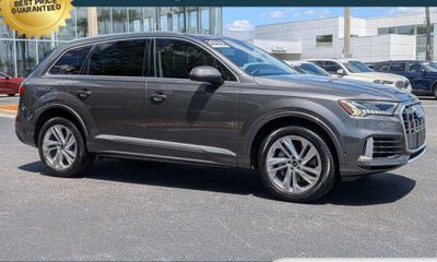 2023 Audi Q7 Quattro Premium Plus