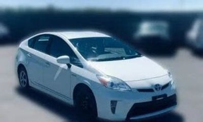 2014 Toyota Prius TWO
