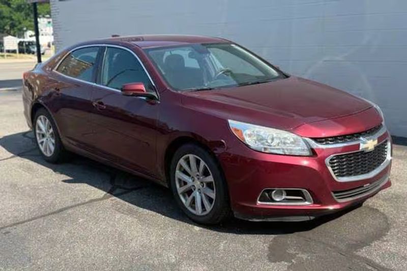 2015 Chevrolet Malibu — a typically priced live listing