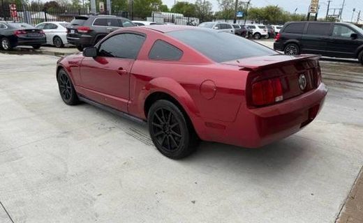 2007 Ford Mustang