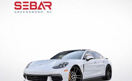 2018 Porsche Panamera