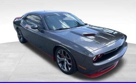 2015 Dodge Challenger SXT