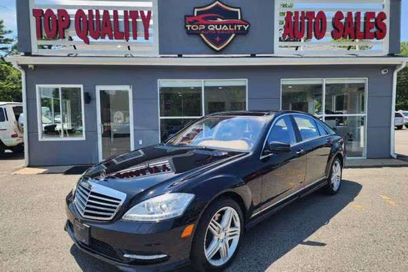 2013 Mercedes-Benz S-Class — a typically priced live listing