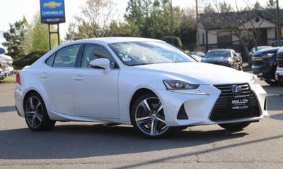 2020 Lexus IS 300 Premium