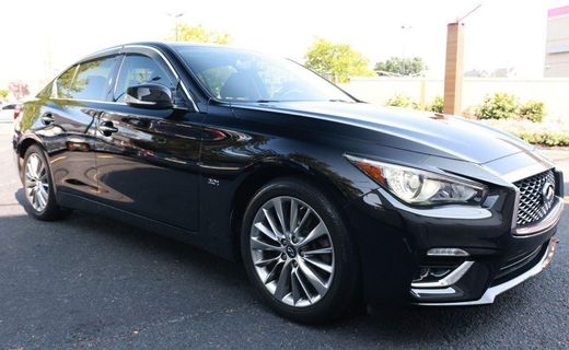 2018 Infiniti Q50 30T Luxe