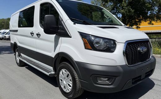 2025 Ford Transit LOW Roof