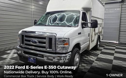 2022 Ford E-350 Base