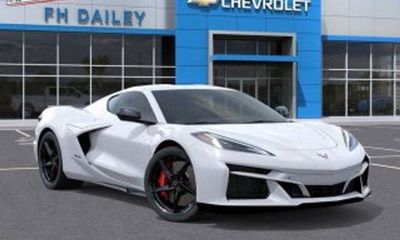 2024 Chevrolet Corvette E RAY Premium