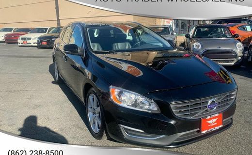 2017 Volvo V60 Premier