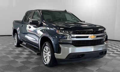 2021 Chevrolet Silverado LT