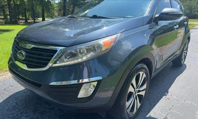 2011 Kia Sportage GLS Middle Grade
