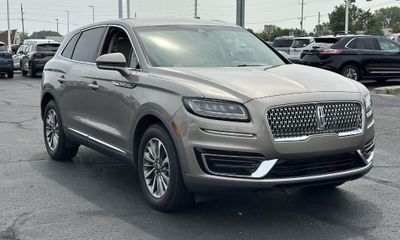 2020 Lincoln Nautilus Standard