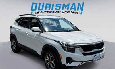 2022 Kia Seltos EX