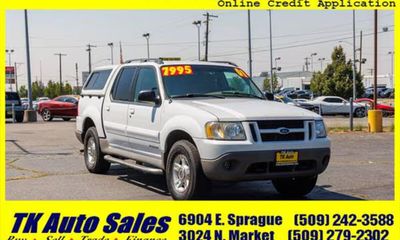 2001 Ford Explorer Sport Trac Base