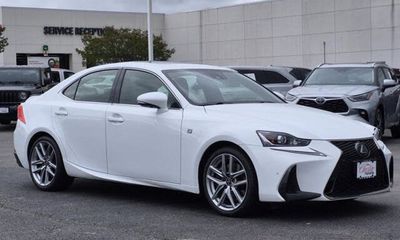 2020 Lexus IS 300 F Sport
