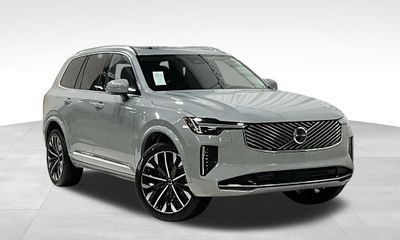 2026 Volvo XC90 Plus Bright