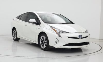 2017 Toyota Prius TWO ECO Three