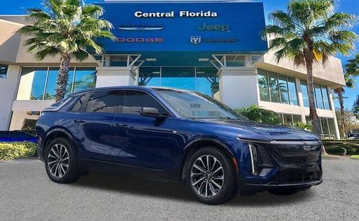 2024 Cadillac Lyriq Sport 1