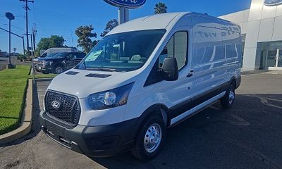 2026 Ford Transit Medium Roof