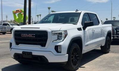 2022 GMC Sierra Limited Elevation