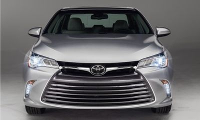 2017 Toyota Camry LE SE XLE