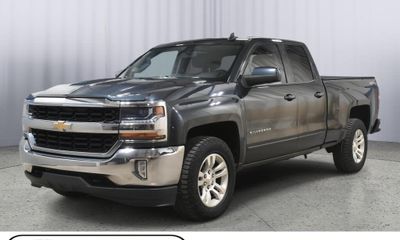2017 Chevrolet Silverado LT