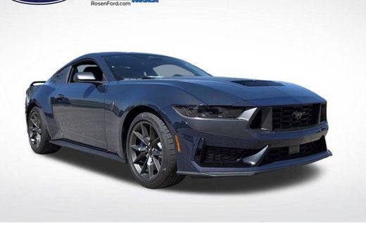 2026 Ford Mustang Dark Horse